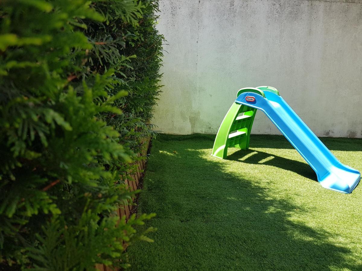 Porto In Sight, 4 Kids Villa Vila Nova de Gaia Exterior photo